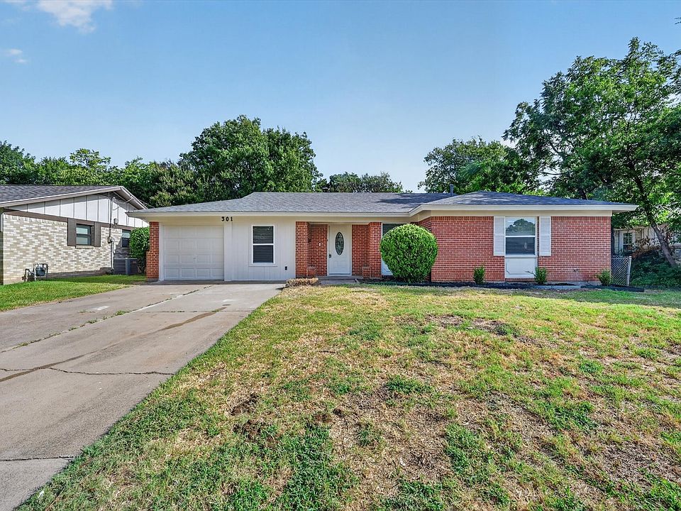 1st image of 301 E Fuller Dr