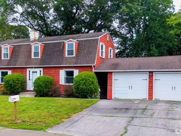 3 Anchorage Lane, Old Saybrook, CT 06475