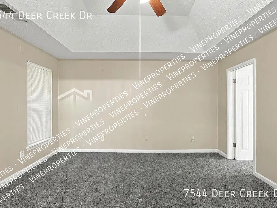 7544 Deer Creek Dr