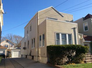 137-29 234, Rosedale, NY 11422