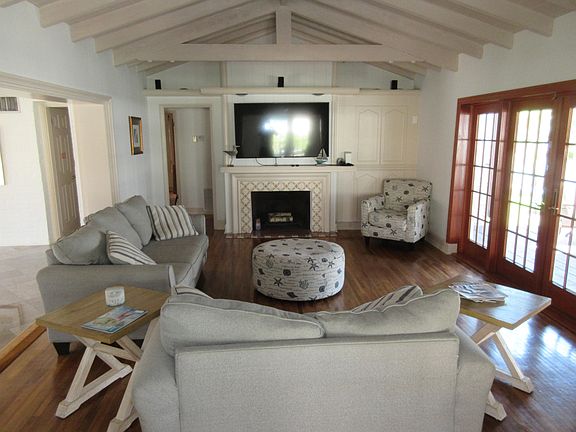 5th image of 609 Isle Of Palms Dr