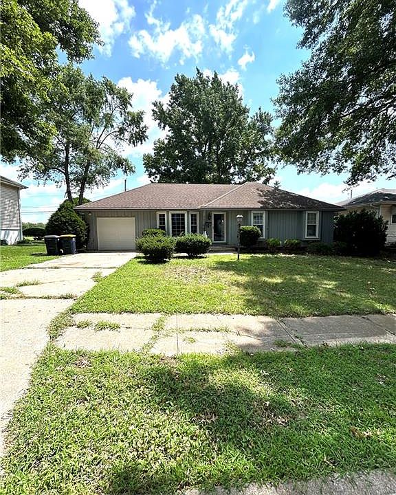 1st image of 11007 Spring Valley Rd
