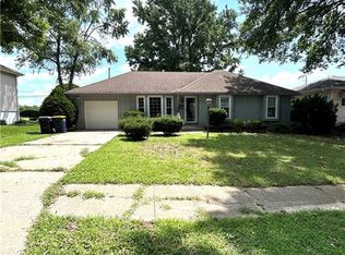11007 Spring Valley Rd, Kansas City, MO 64134