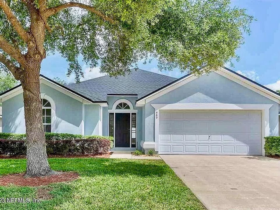 1st image of 900 OAK ARBOR Circle