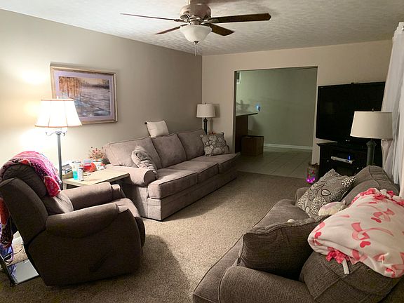 4th image of 4106 N Ball Ave