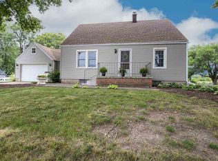712 Clayton St, Cherry Valley, IL 61016