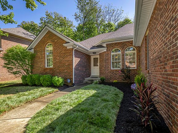 3rd image of 3016 Old Field Way