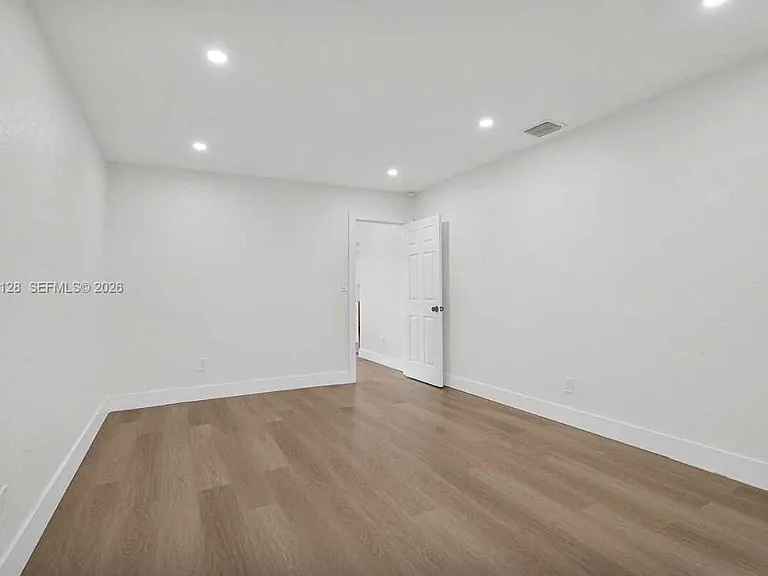 2980 NW 210th Ter — Photo 7