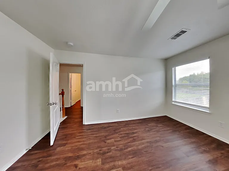 2013 Briar Grove Dr — Photo 8