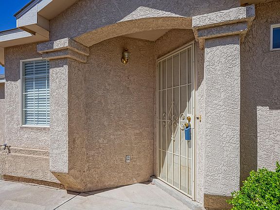 3rd image of 8509 Vista Chamisa Ln SW
