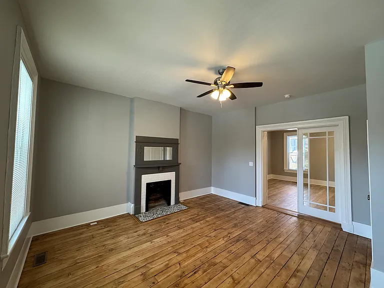 1407 E Market St #1 — Photo 2