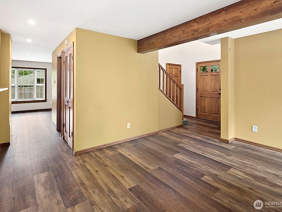 5th image of 7825 NE 140th Place