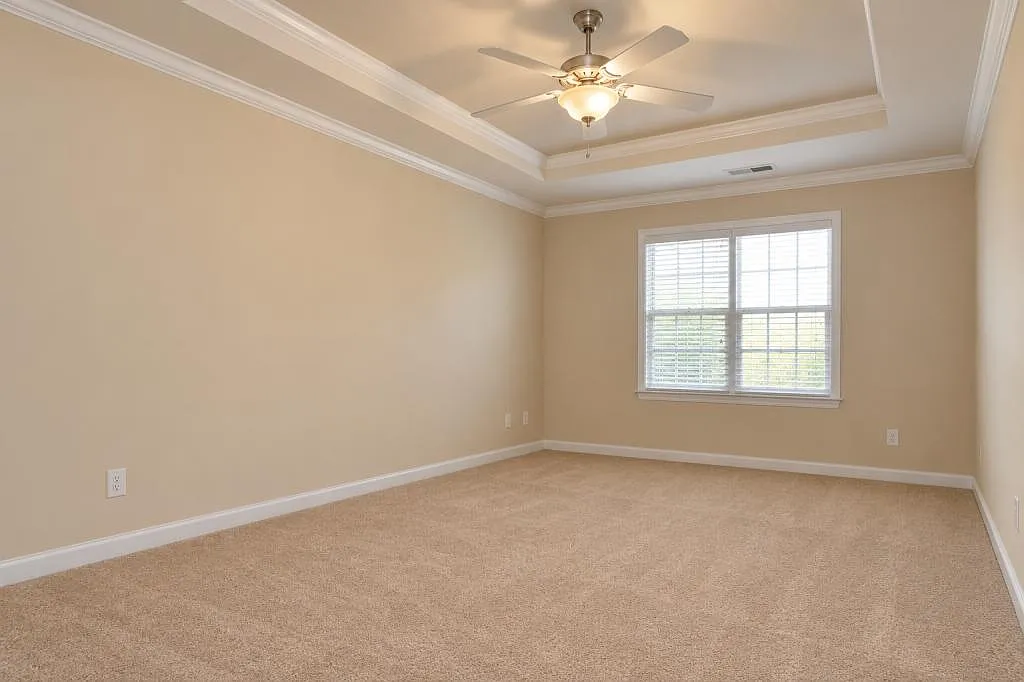 4305 Flintlock Ln — Photo 2