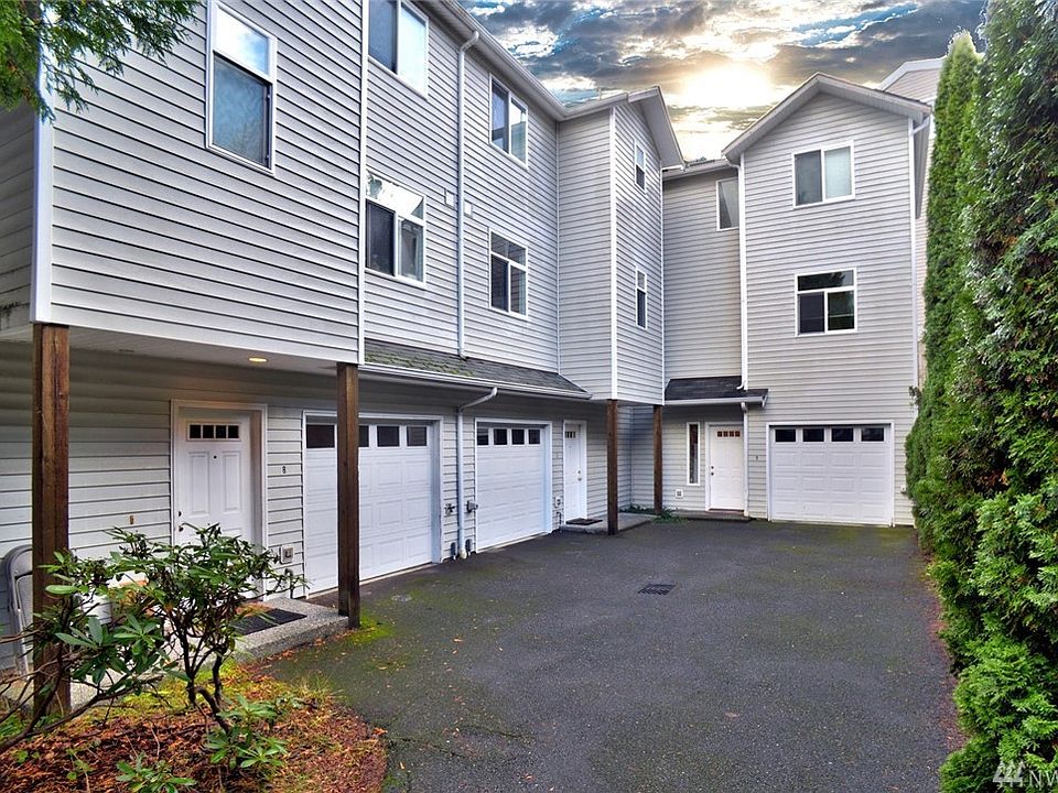 1st image of 11326 25th Ave NE APT C
