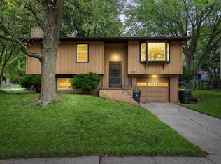 1608 Burns Ave, Iowa City, IA 52240