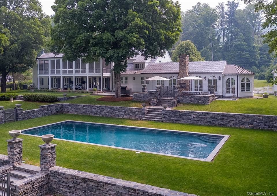 135 Middle Haddam Rd, East Hampton, CT 06456 MLS 170576299 Zillow