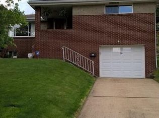 151 Longvue Dr, West Mifflin, PA 15122