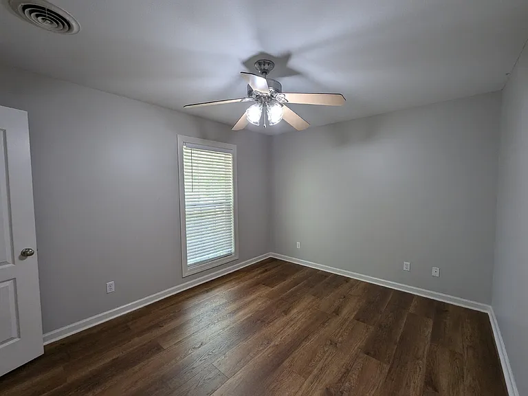 117 Twin Gates Dr — Photo 17