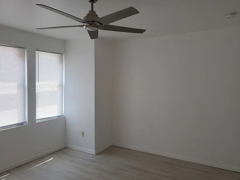 6040 Ogontz Ave — Photo 5
