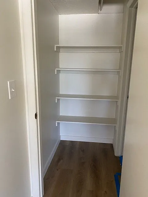 Studio, 1.0 bath, 400 sqft, $650 — Photo 4