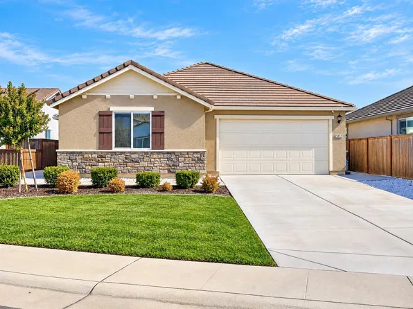 9853 Traveler Ct, Elk Grove, CA 95624