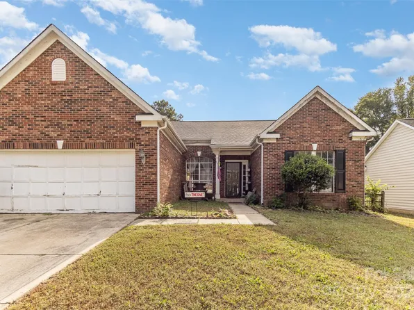 9419 Melanie Thompson Dr, Charlotte, NC 28213