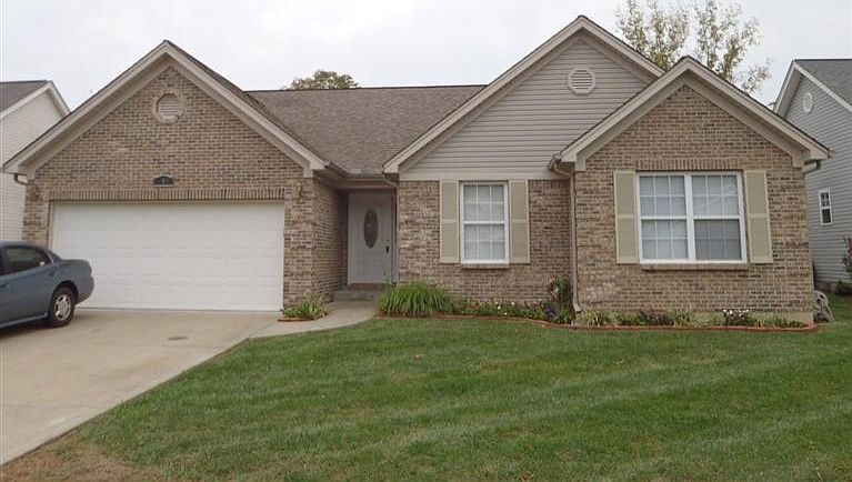 1st image of 483 Sunset Dr