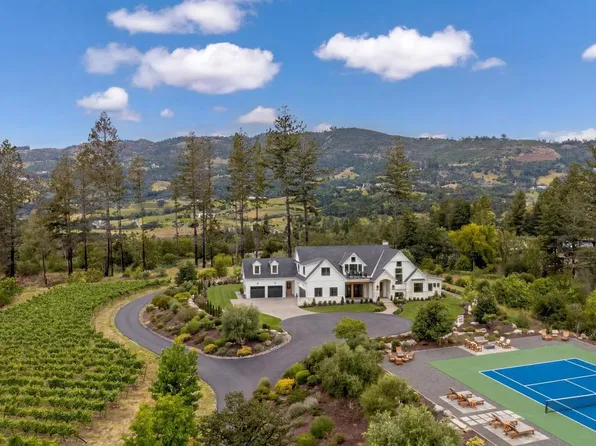 164 Meadowcroft Way, Santa Rosa, CA 95403