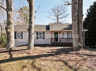 166 Bluebird Dr, Dallas, GA 30157