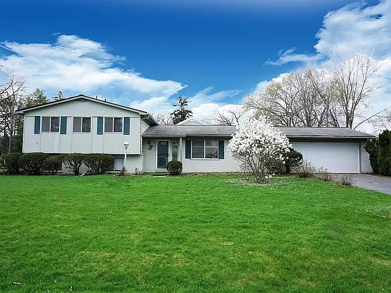 5049 Countryhouse Rd — Photo 1