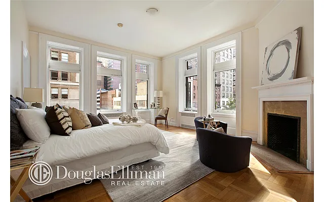 Sold by Douglas Elliman | media 8