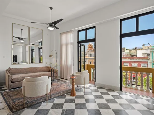 152 Plaza De Armas #302, San Juan, PR 00901