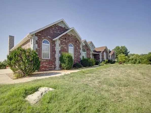 2108 N Eagleview, Battlefield, MO 65619