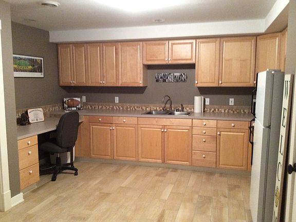 5th image of 55 Birchwood Hts