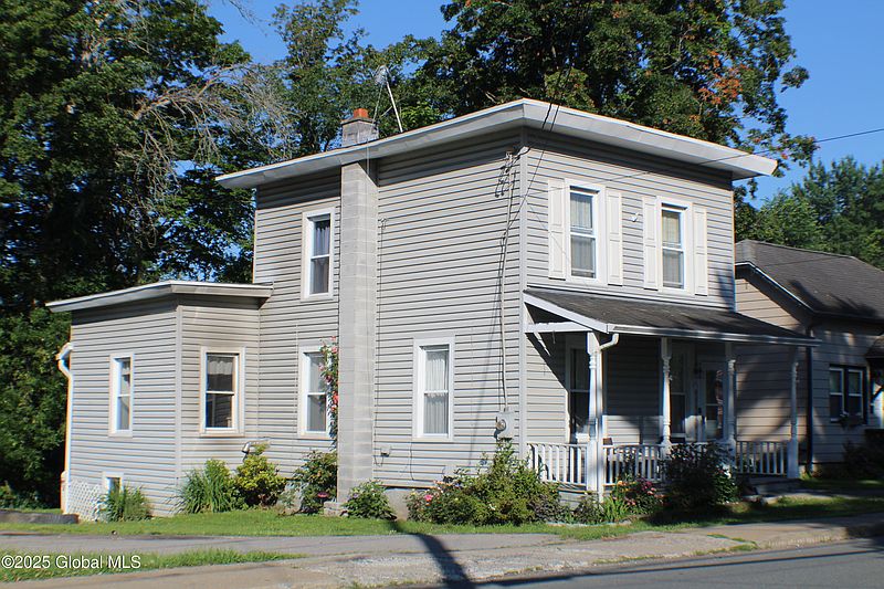 2nd image of 45 Lake Street