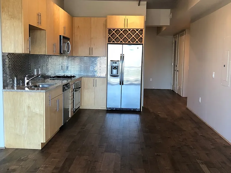 353 E Bonneville Ave #621 — Photo 2