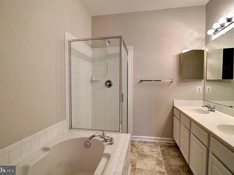 20261 Owings Ter — Photo 15