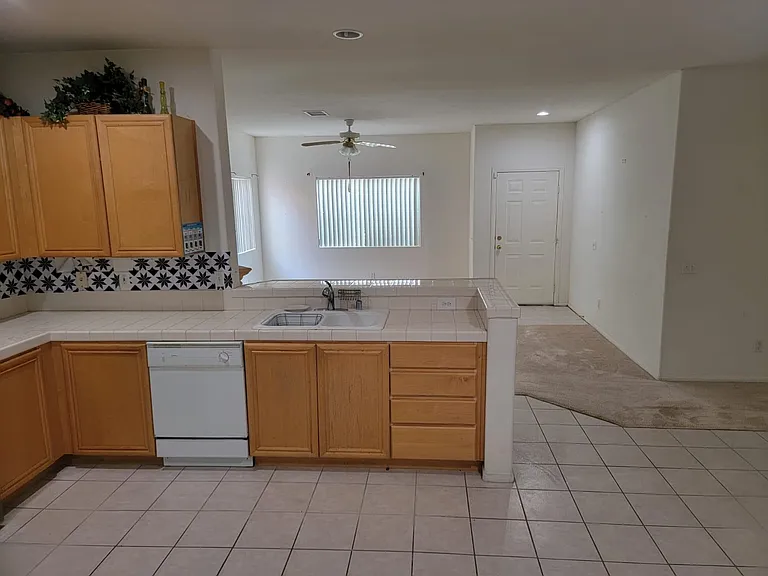 12155 Sumac Dr — Photo 19