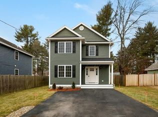 18 Coolidge St, Tewksbury, MA 01876