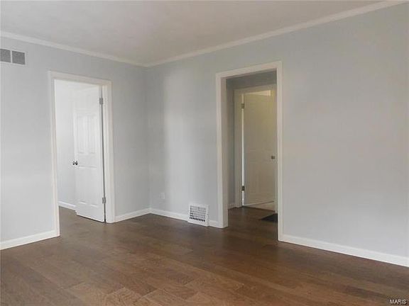 4th image of 10331 Saint Joan Ln