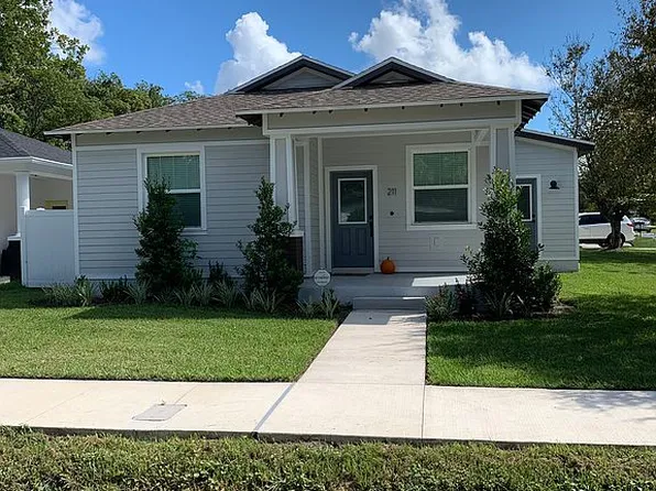 211 W Broad St, Tampa, FL 33604