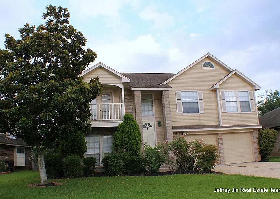 1st image of 3122 Lazy Brook Dr