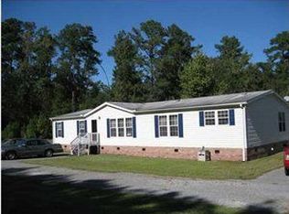 104 Fivel Ln, Ridgeville, SC 29472