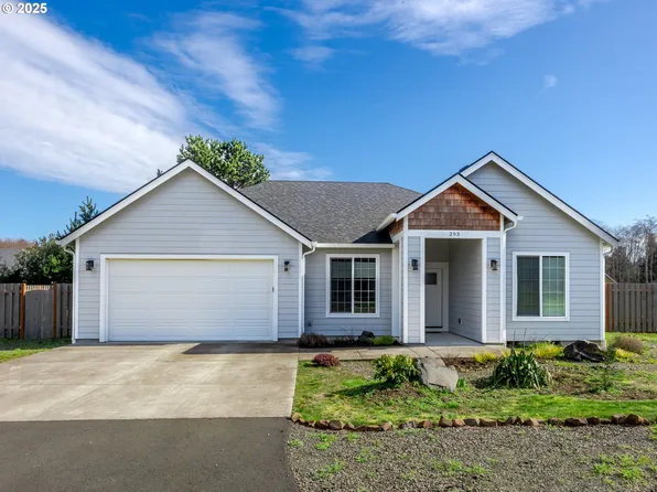 293 W Kershul Cir, Gearhart, OR 97138