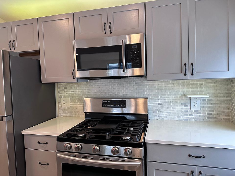 1st image of 84 S Washington St #B
