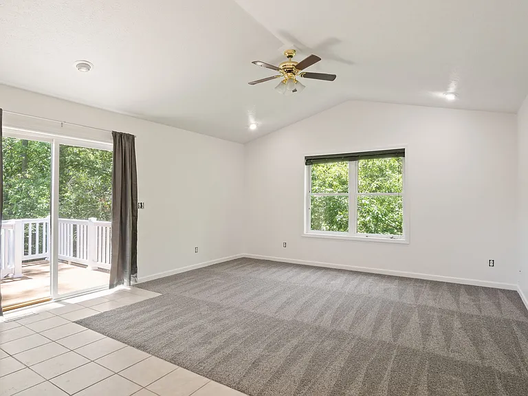 2690 32nd St SE — Photo 13