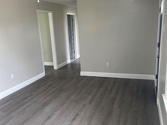 4th image of 1519 43rd Ave