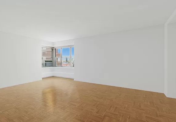 2nd image of 475 Franklin D Roosevelt Dr #L1505
