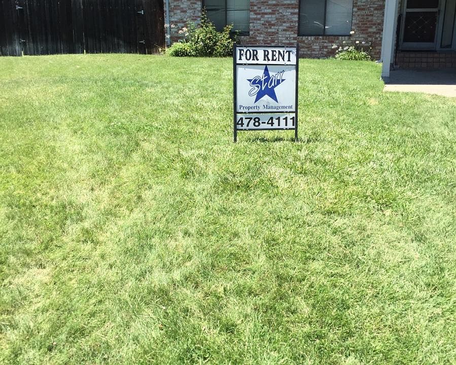 1st image of 1029 Katherine Way