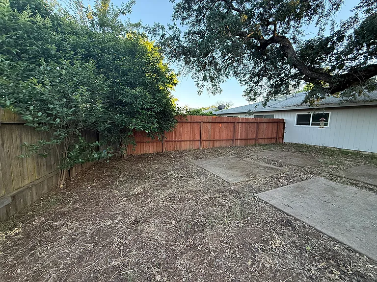 6862 Concert Way — Photo 23